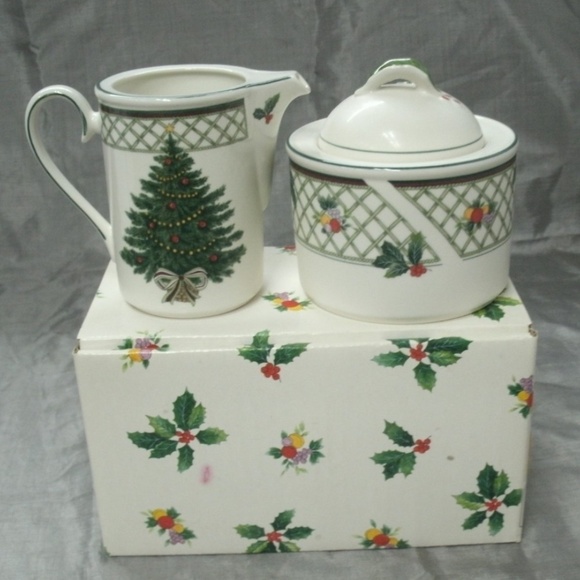 Mikasa Other - Mikasa Christmas Sugar Bowl and Creamer EUC